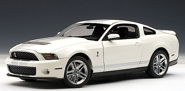 2010 Ford  Mustang Shelby GT500, performance white/silver stripes