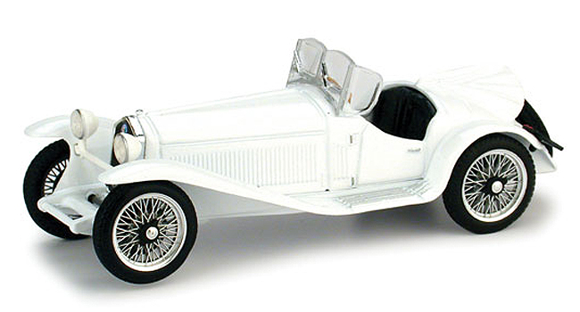 1931 Alfa Romeo in white