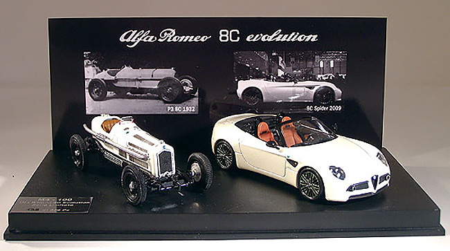 Alfa Romeo 8C Evolution Set, 1932 P3 8C  & 2009 8C Spider, white