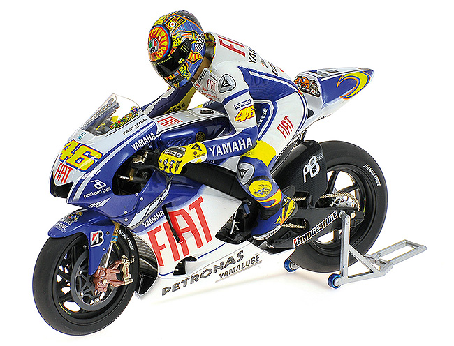 2009 Yamaha YZR-M1, Valencia Moto GP, Rossi w/Figure
