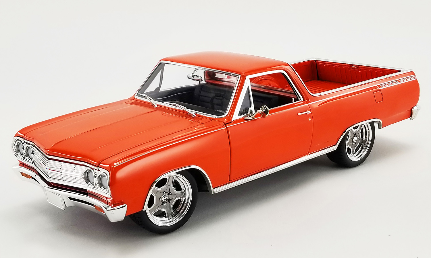 1965 Chevrolet El Camino SS, Custom Cruiser, orange metallic