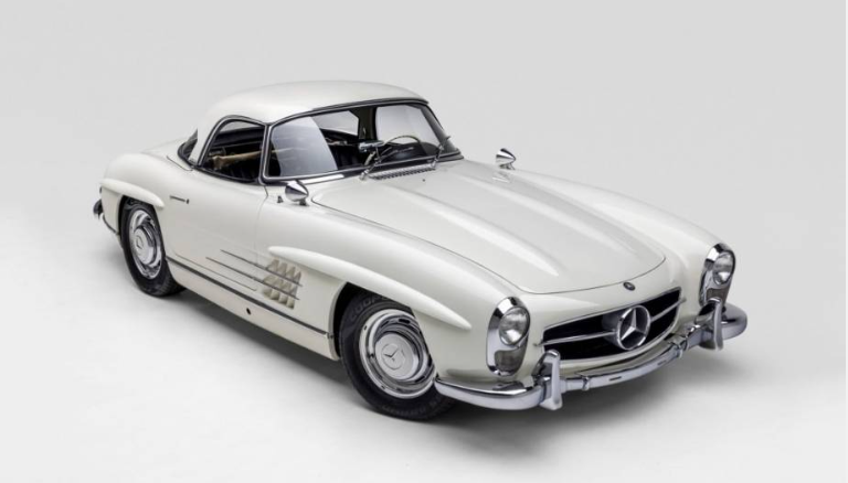 Mercedes-Benz 300 SL W198 Hard Top white exterior/red interior/white roof