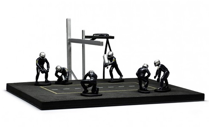 Pit Stop Set, 6 figurines w/decals and accessories, blue