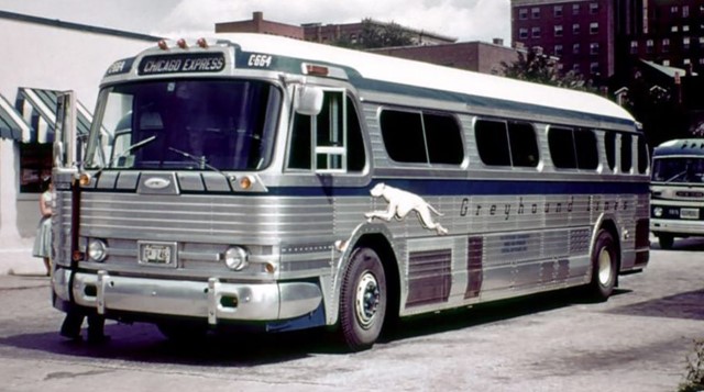 Greyhound Bus GM 4104