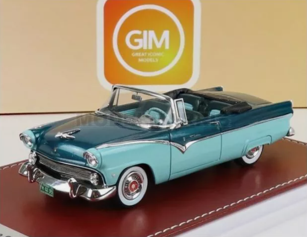 1955 Ford Fairlane Sunliner Green