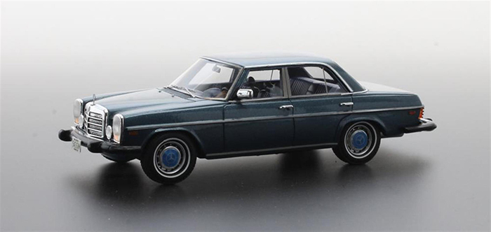 1974 Mercedes Benz 300D W115, blue metallic