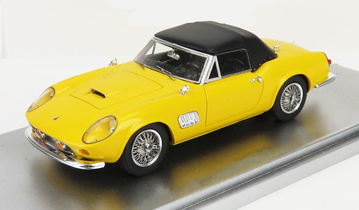1961 Modena 250 GT California Spider, Closed, yellow