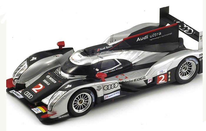 2011 Audi R18, LeMans Winner, Fassler/ Lotterer/Treluyer w/display case