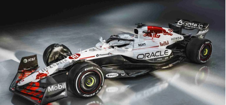 2025 Red Bull Oracle F1 Japanese GP Yuki Tsunoda