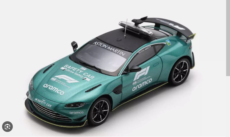 2023 Aston Martin Vantage F1 Safety Car S5873-replicarz.com