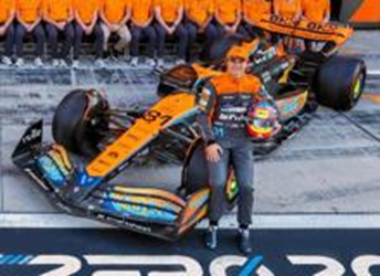 2023 McLaren MCL60, Abu Dhabi GP, Oscar Piastri