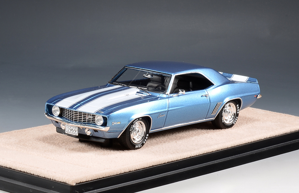 1969 Chevrolet Camaro Z28, blue metallic