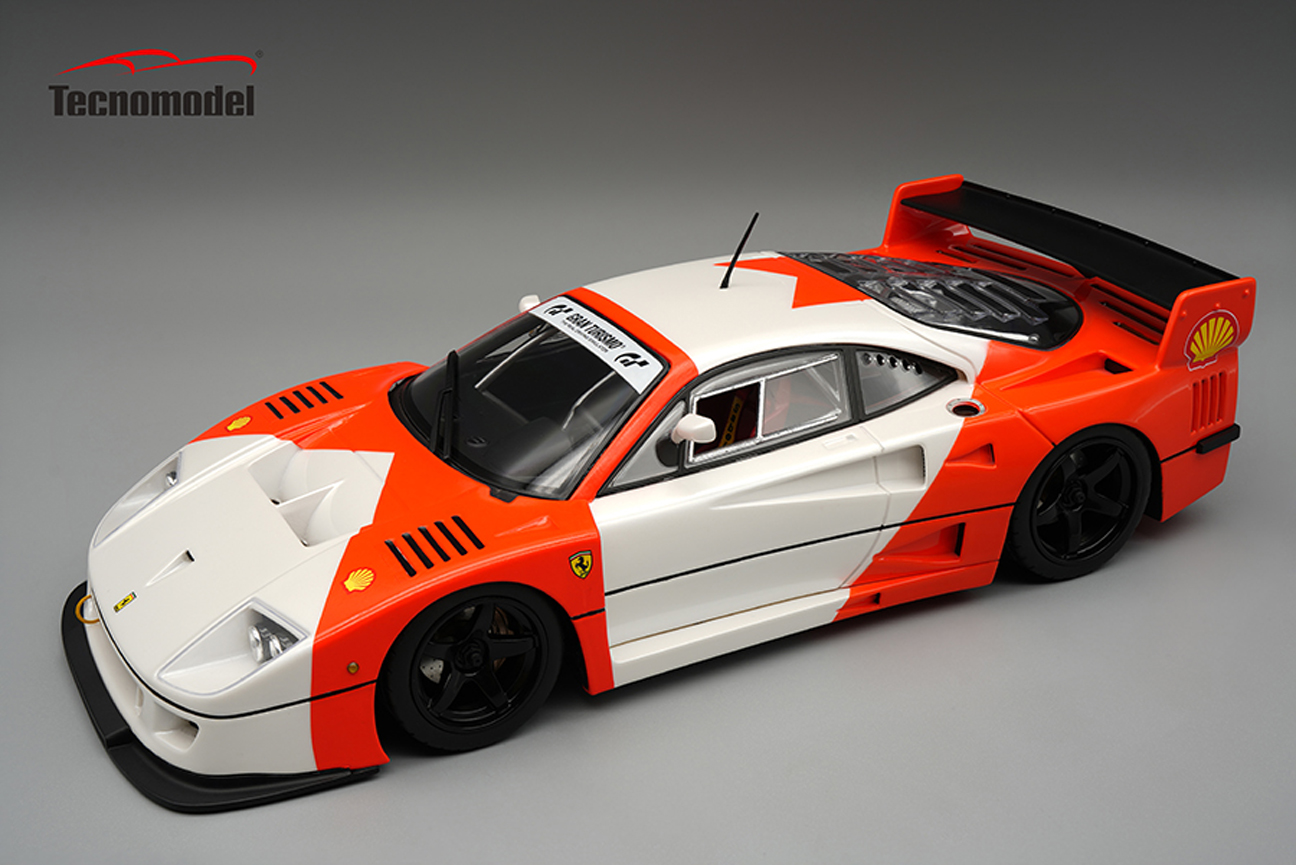 1996 Ferrari F40 LM Red /White with black wheels