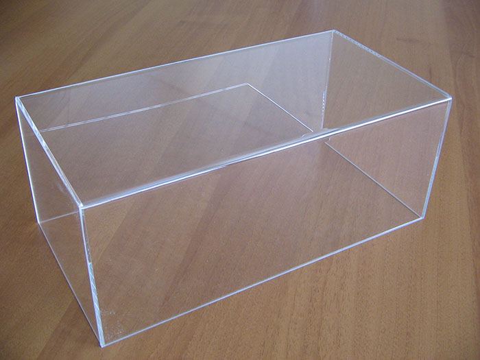 Plexiglass Cover for Tecnomodel  1:18 models 310mm x 160mm x 125mm