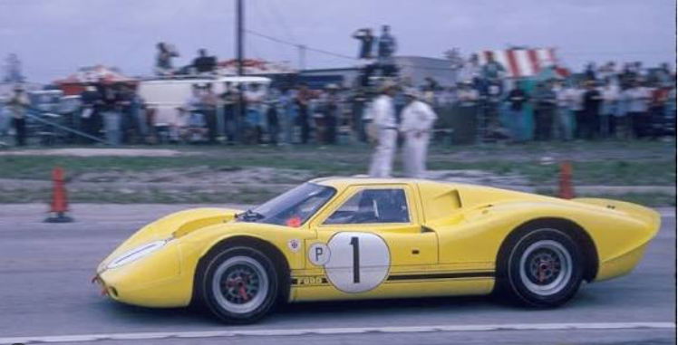 1967 Ford GT40 MKIV Sebring Winner  Andretti/McLaren