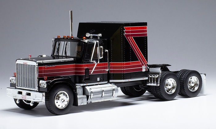 1980 GMC General Truck, black w /decor stripes