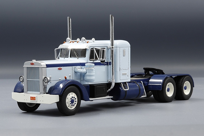 1952 Peterbilt 350 Truck, light blue