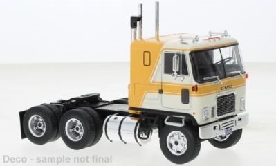 1970 GMC Astro 95, light / dark yellow