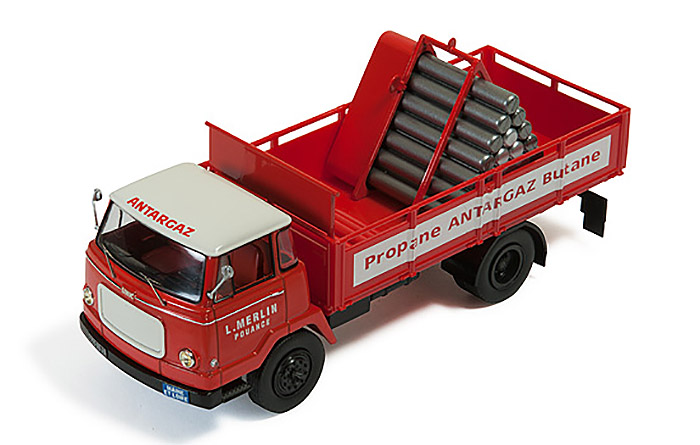 1963 Unic Auteui, Gas Transporter ( Antargaz)