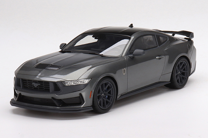 2021 Ford Mustang Dark Horse, gray