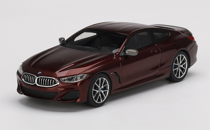 BMW M850i Aventurine, red metallic